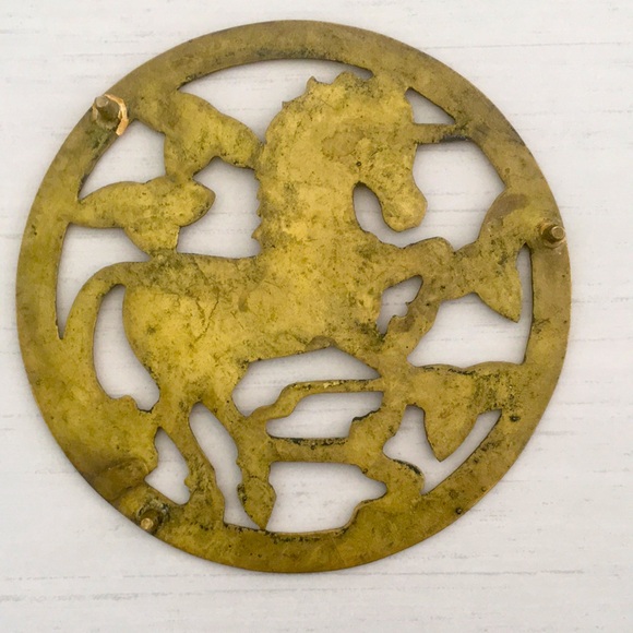 Vintage Brass Metal Trivet/Hot Plate - Stunning Unicorn Design! - Picture 3 of 7